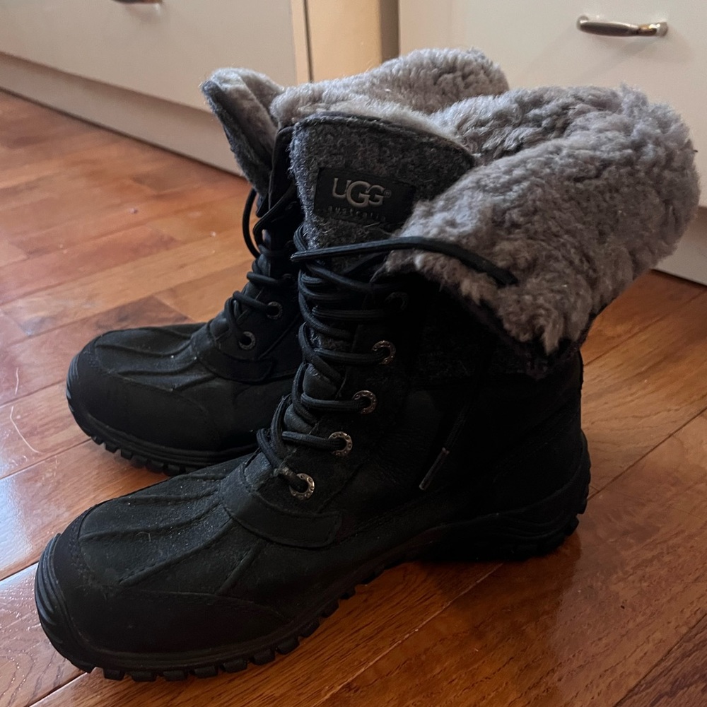 UGG Women's Adirondack